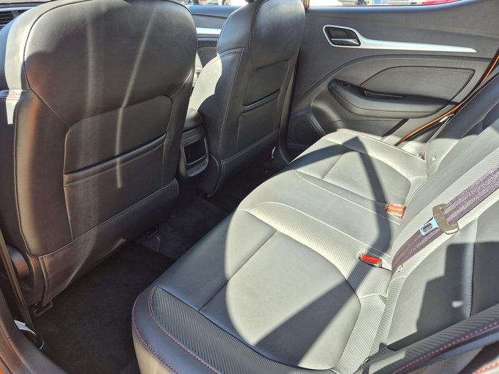 2024 MG ZS Excite AZS1 MY24 ORANGE