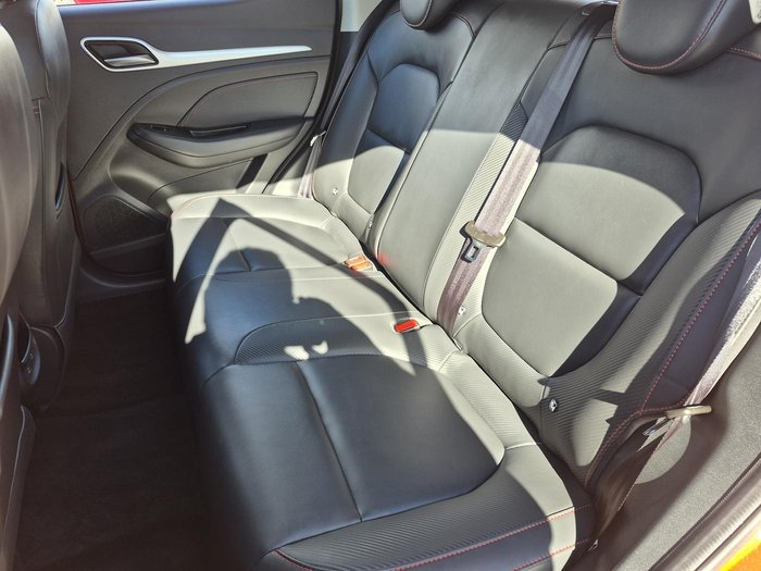 2024 MG ZS Excite AZS1 MY24 ORANGE