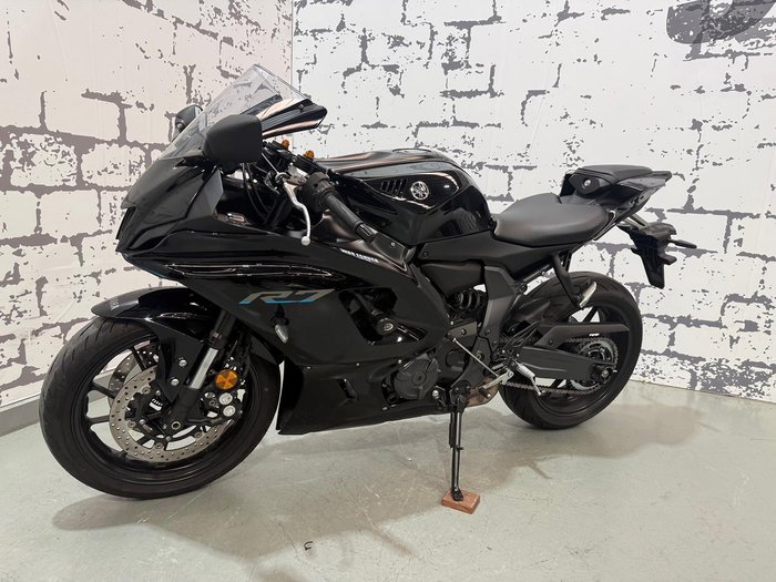2024 Yamaha YZF-R7 HO YZF-R Black