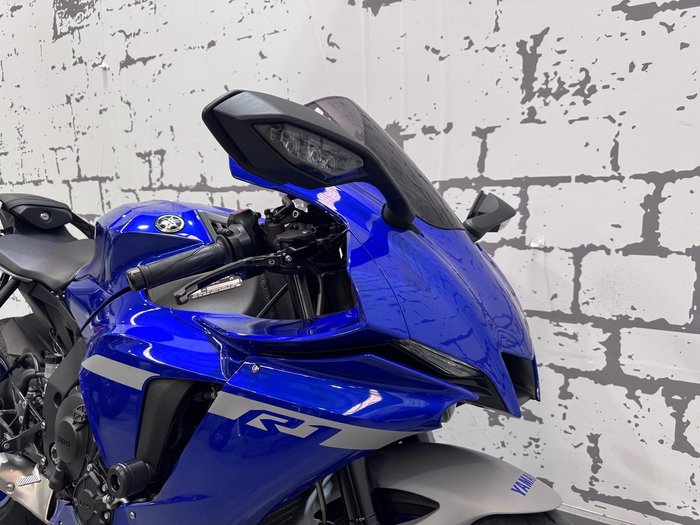 2021 Yamaha YZF-R1 R1 Blue