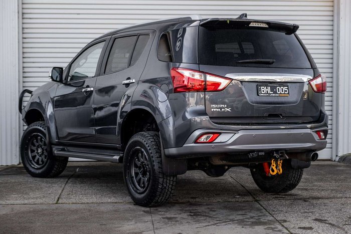 2019 Isuzu MU-X LS-T