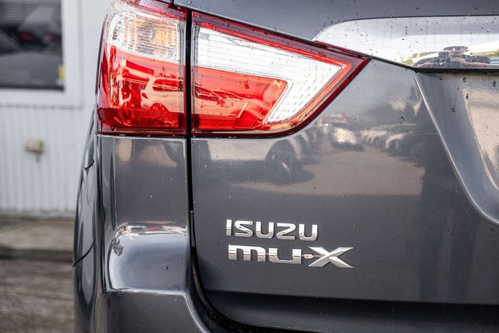 2019 Isuzu MU-X LS-T