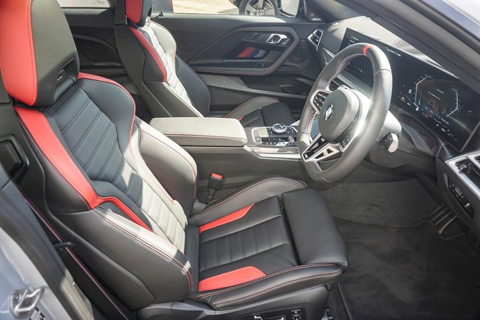 2025 BMW 2 Series M240i xDrive