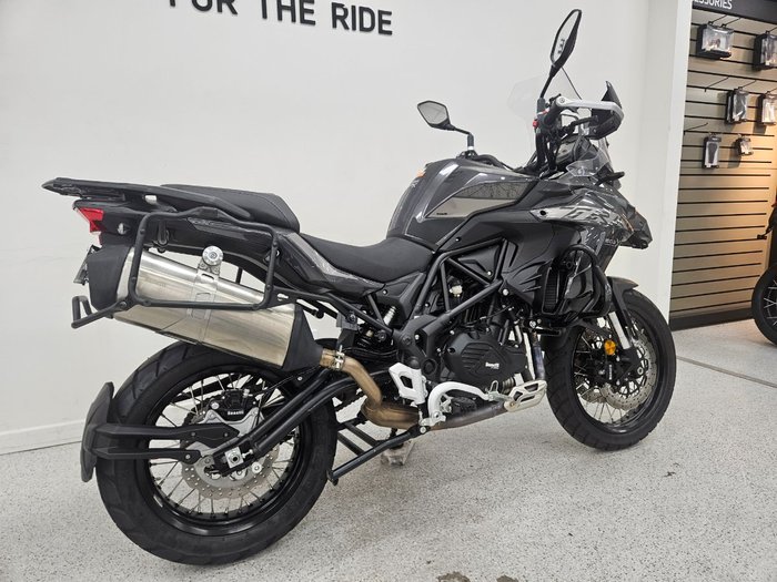 2022 Benelli TRK 502X (ABS) grey