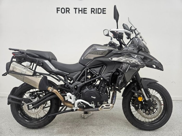 2022 Benelli TRK 502X (ABS) grey
