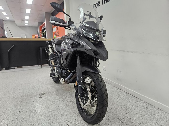 2022 Benelli TRK 502X (ABS) grey