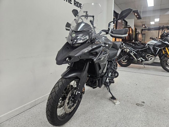 2022 Benelli TRK 502X (ABS) grey
