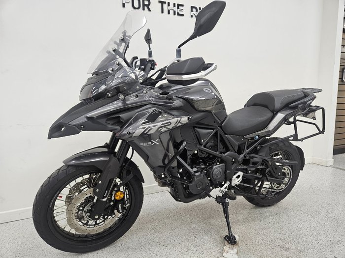 2022 Benelli TRK 502X (ABS) grey