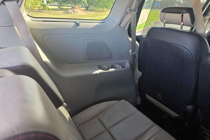 2019 Kia Carnival Platinum YP MY20 White