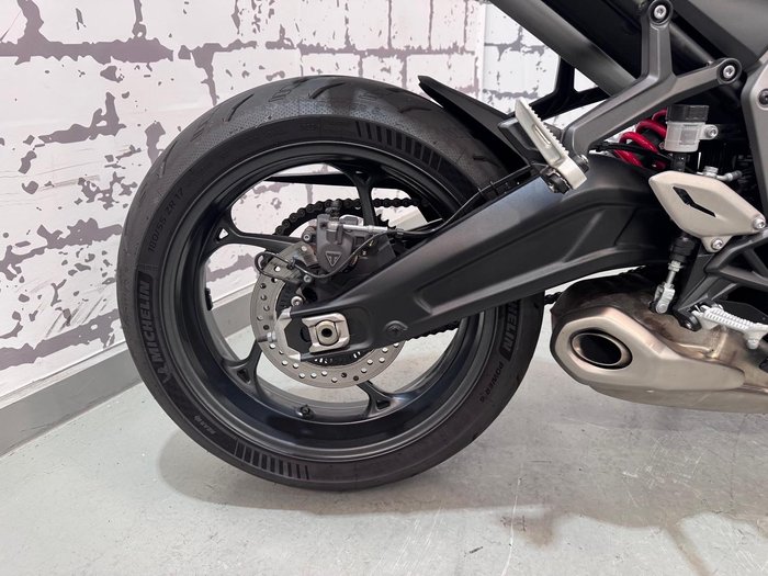 2024 Triumph Daytona 660 LAMS Daytona White