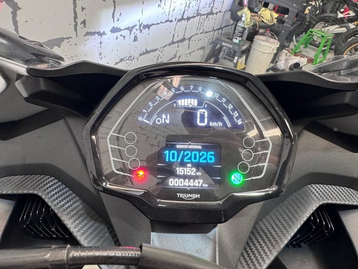 2024 Triumph Daytona 660 LAMS Daytona White