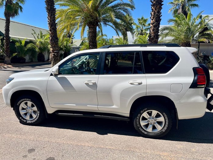 2022 Toyota Landcruiser Prado GXL