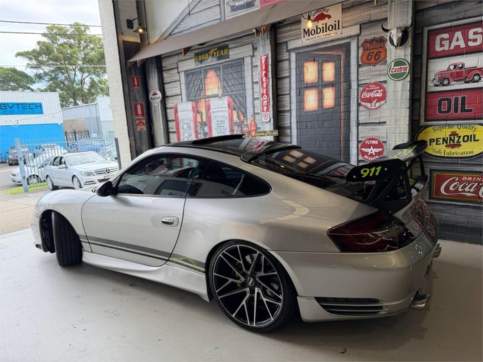 2002 Porsche 911 Carrera 4S