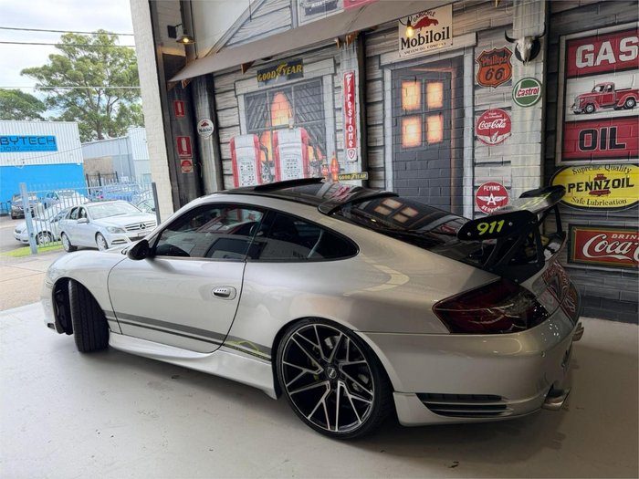 2002 Porsche 911