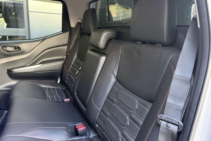 2022 Nissan Navara PRO-4X