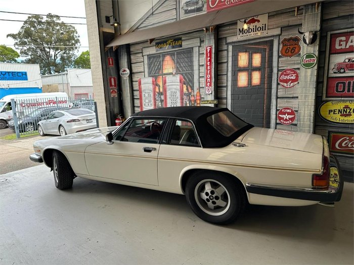 1985 Jaguar XJ-SC