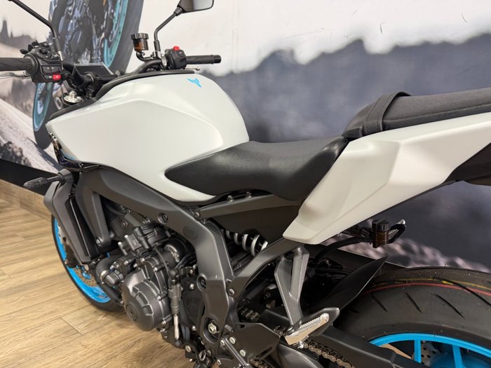 2025 Yamaha 2025 YAMAHA 890cc MT09ASPS GREY