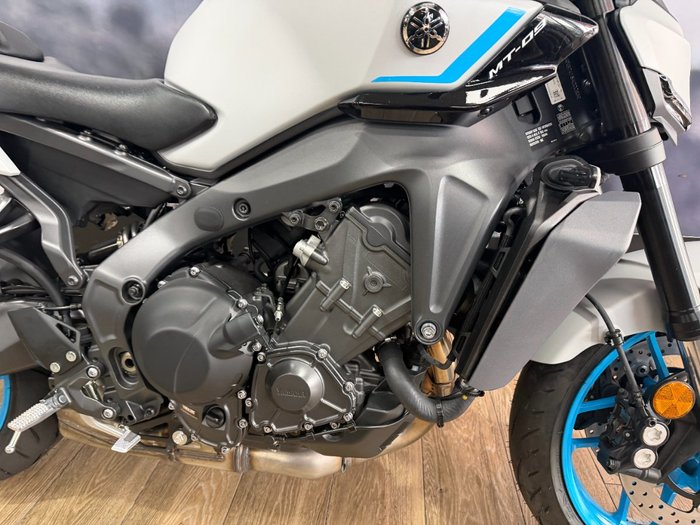 2025 Yamaha 2025 YAMAHA 890cc MT09ASPS GREY