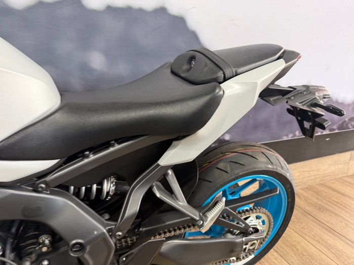 2025 Yamaha 2025 YAMAHA 890cc MT09ASPS GREY