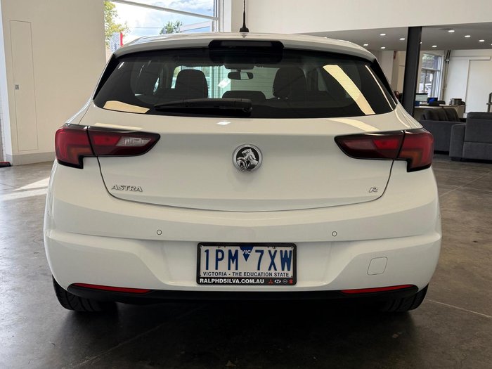 2019 Holden Astra R