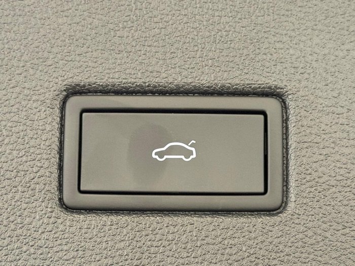 2023 Volkswagen T-Roc 140TSI R-Line