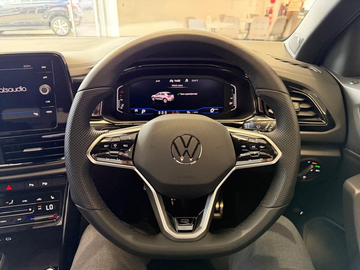 2023 Volkswagen T-Roc 140TSI R-Line