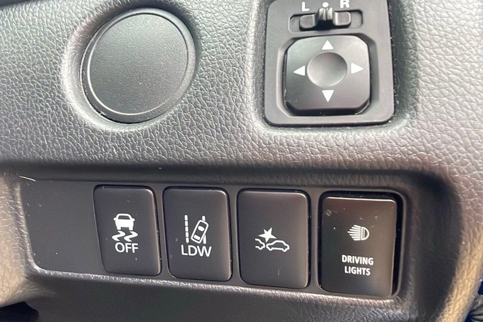 2022 Mitsubishi Triton GLX+
