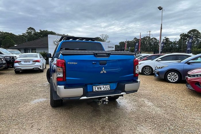 2022 Mitsubishi Triton GLX+