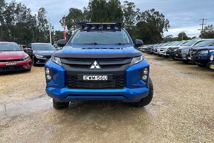 2022 Mitsubishi Triton GLX+