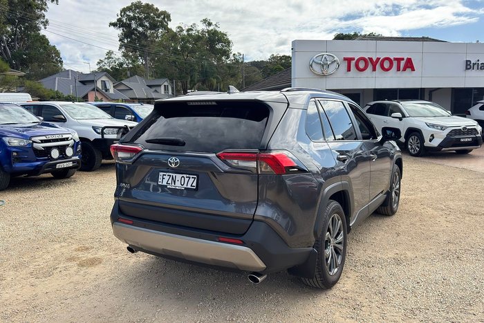 2022 Toyota RAV4 GXL