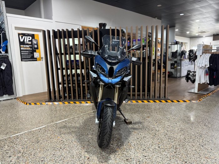 2025 BMW Motorrad S 1000 XR GRAVITY BLUE METALLIC