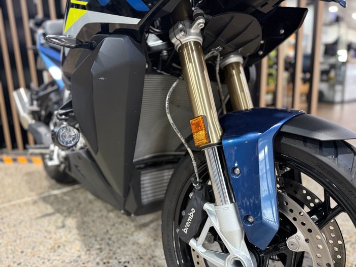 2025 BMW Motorrad S 1000 XR GRAVITY BLUE METALLIC