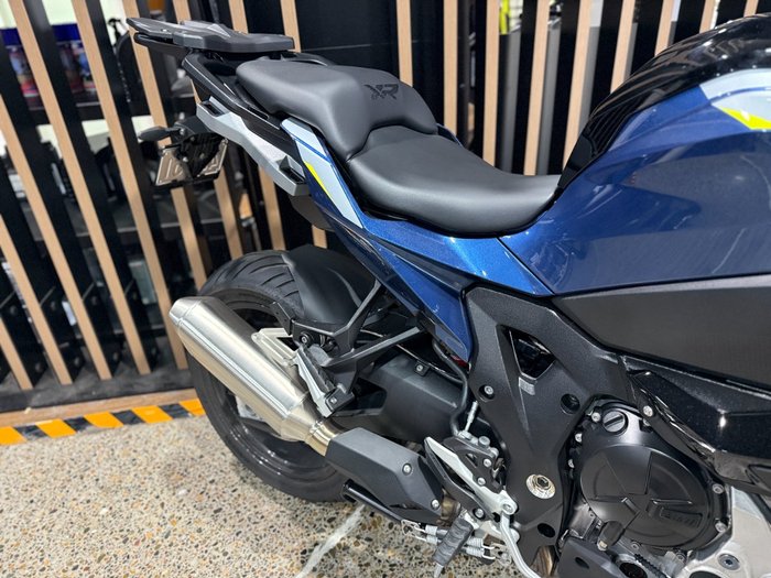 2025 BMW Motorrad S 1000 XR GRAVITY BLUE METALLIC