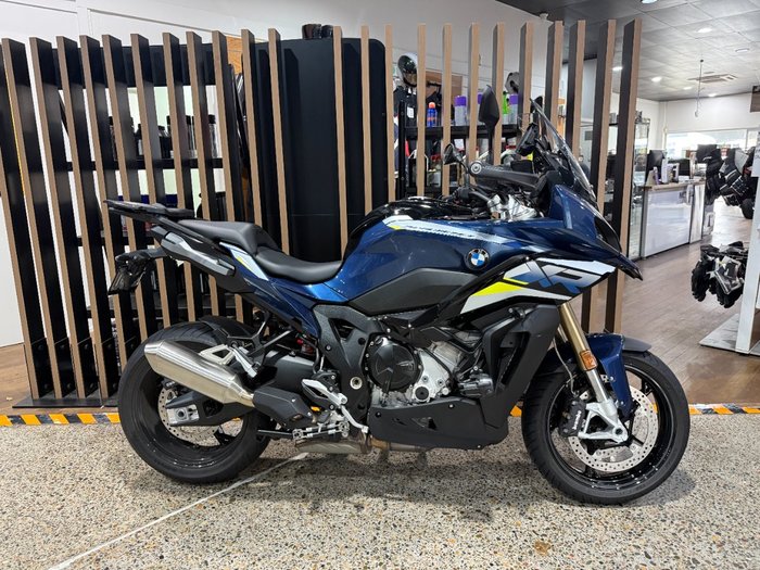 2025 BMW Motorrad S 1000 XR GRAVITY BLUE METALLIC