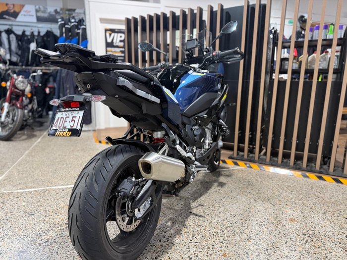 2025 BMW Motorrad S 1000 XR GRAVITY BLUE METALLIC