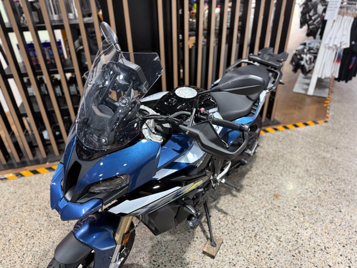 2025 BMW Motorrad S 1000 XR GRAVITY BLUE METALLIC