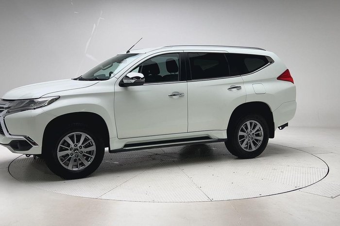2019 Mitsubishi Pajero Sport GLX