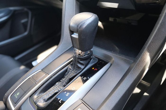 2020 Honda Civic VTi-S