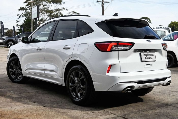 2022 Ford Escape ST-Line