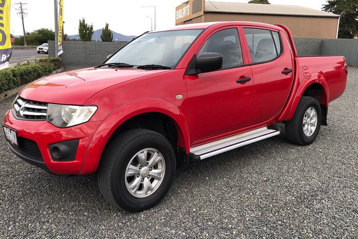 2014 Mitsubishi Triton GLX