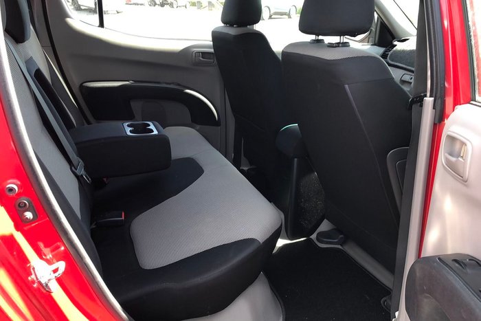 2014 Mitsubishi Triton GLX