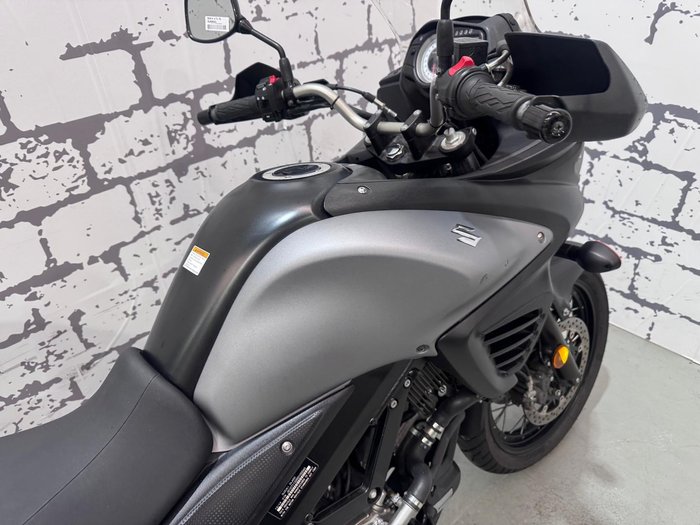 2015 Suzuki V-Strom 650XT (DL650XA) V-Strom Grey