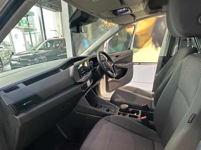 2025 Volkswagen Caddy TSI220