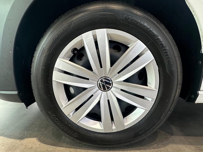 2025 Volkswagen Caddy TSI220