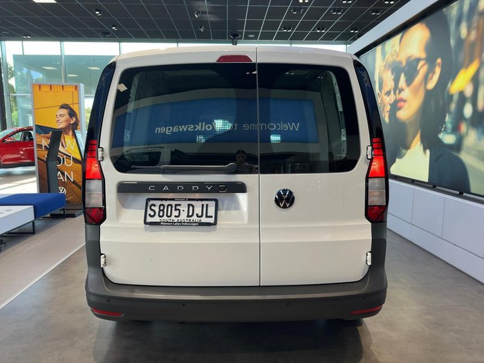 2025 Volkswagen Caddy TSI220