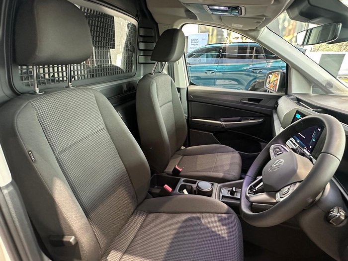 2025 Volkswagen Caddy TSI220