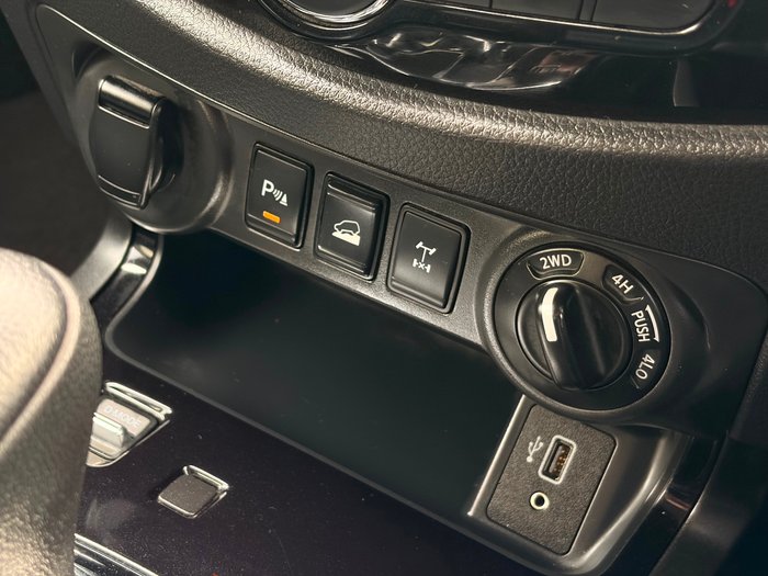 2023 Nissan Navara PRO-4X Warrior