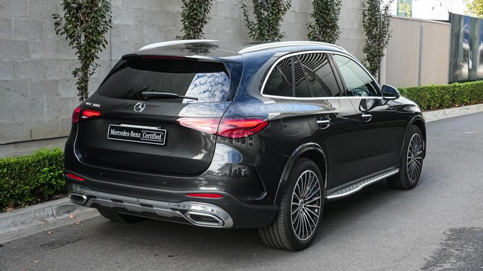 2025 Mercedes-Benz GLC-Class GLC300