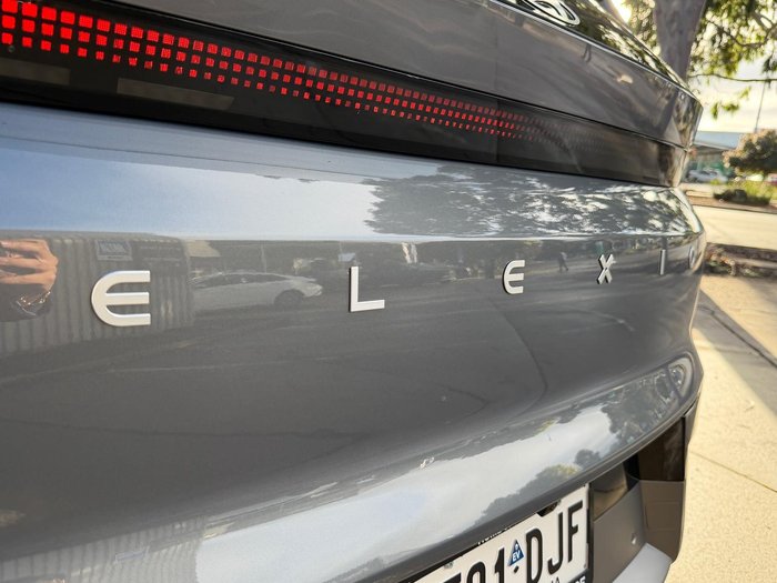 2026 Hyundai ELEXIO Elite