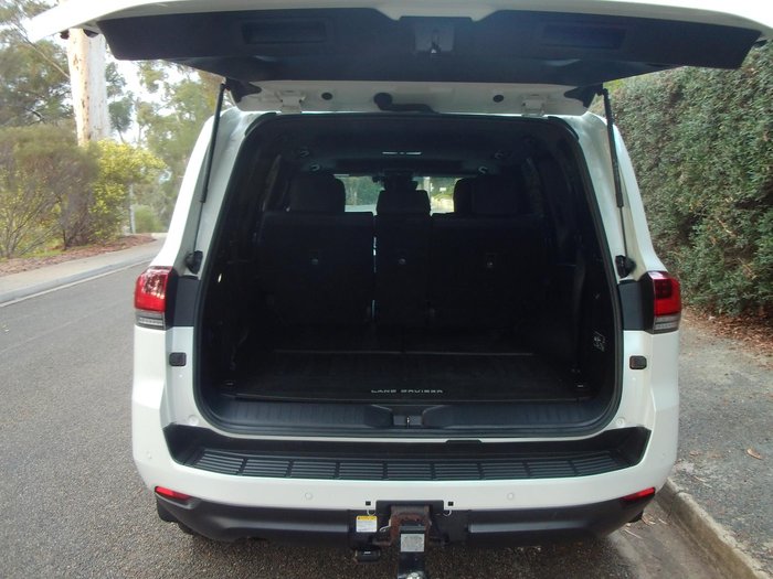 2021 Toyota Landcruiser VX